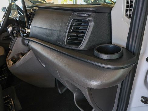 Used 2024 Ford Transit 350 XLT RWD image 33