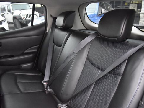 Used 2017 Nissan Leaf SL w/ Premium Package image 29