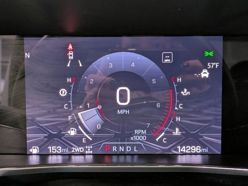 Used 2023 GMC Canyon Elevation w/ Trailering Package image 16