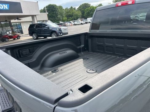 New 2026 RAM 2500 Big Horn AWD/4WD image 24