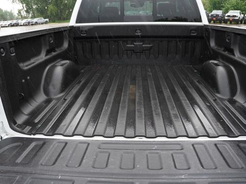 Used 2016 Chevrolet Silverado 1500 LTZ w/ LTZ Plus Package AWD/4WD image 21