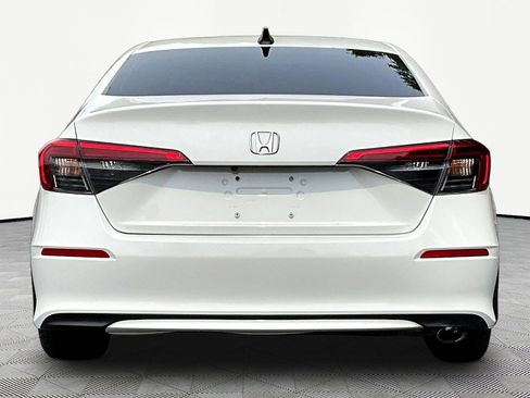 Used 2023 Honda Civic Sport image 5