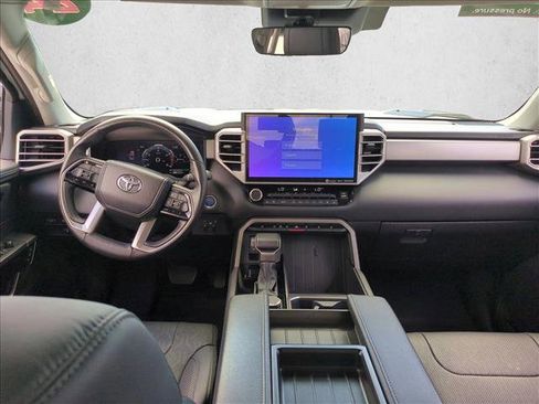 Used 2024 Toyota Tundra Limited AWD/4WD image 17