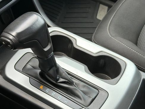 Used 2018 Chevrolet Colorado LT w/ LT Convenience Package image 21