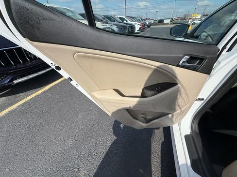 Used 2015 Kia Optima EX w/ Paint Protection Film Package image 18
