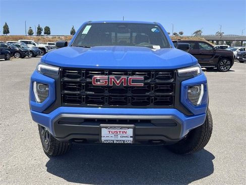 New 2025 GMC Canyon Elevation image 8