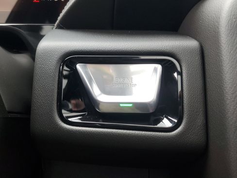 New 2026 GMC Yukon Denali w/ Sun & Power Step Package image 29