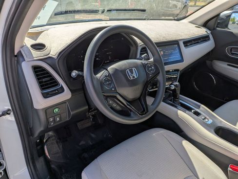 Used 2022 Honda HR-V EX image 14