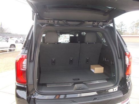 New 2026 GMC Yukon Denali w/ Denali Reserve Package image 12