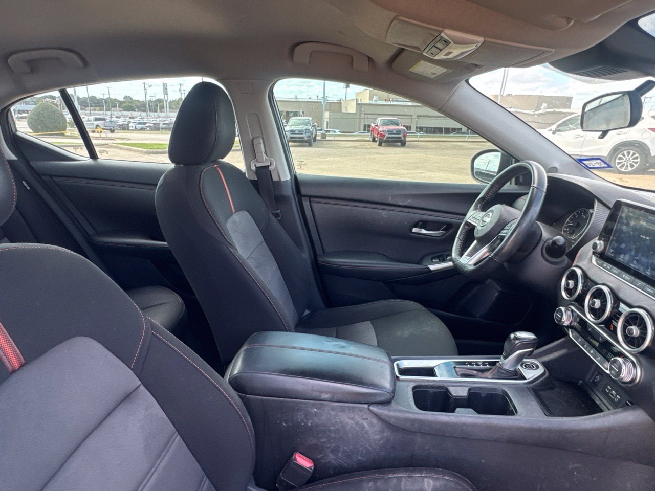 Certified 2024 Nissan Sentra SR FWD image 31