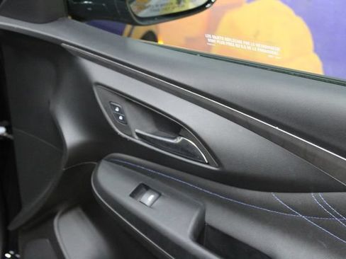 Used 2024 Buick Envista Sport Touring w/ Experience Buick Package FWD image 11