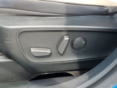 Used 2020 Ford Escape SEL AWD/4WD image 12