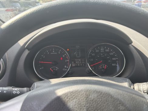 Used 2012 Nissan Rogue S w/ Special Edition Pkg FWD image 9