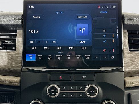 Used 2023 Ford Expedition Limited image 15