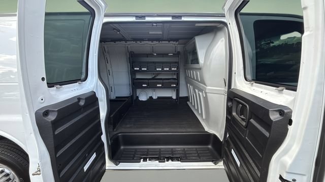 Used 2022 Chevrolet Express 2500 Extended w/ Driver Convenience Package RWD image 40