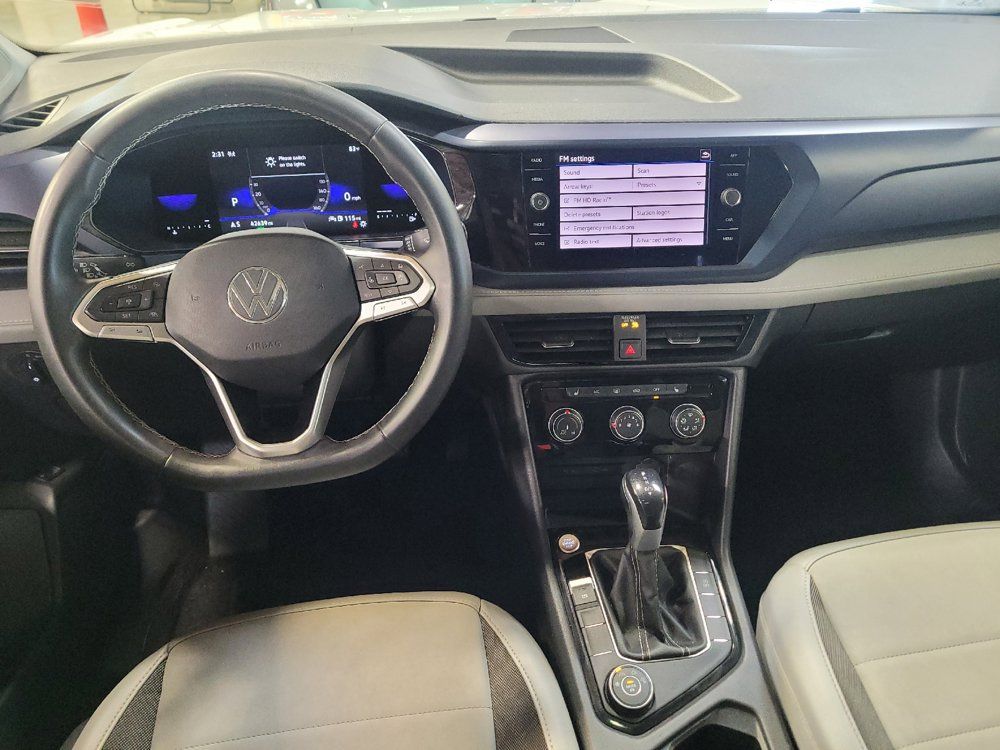 Used 2023 Volkswagen Taos SE w/ Panoramic Sunroof Package AWD/4WD image 22