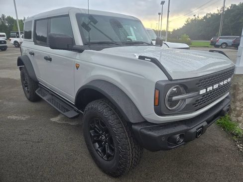 New 2026 Ford Bronco Badlands AWD/4WD image 2