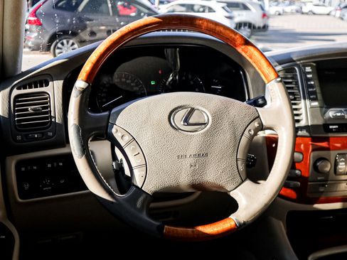 Used 2007 Lexus LX 470 4WD image 6