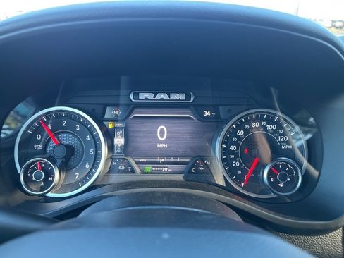 New 2026 RAM 1500 4x4 Crew Cab image 21