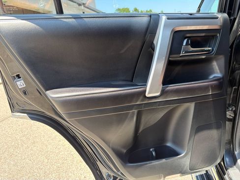 Used 2017 Toyota 4Runner Limited RWD image 31