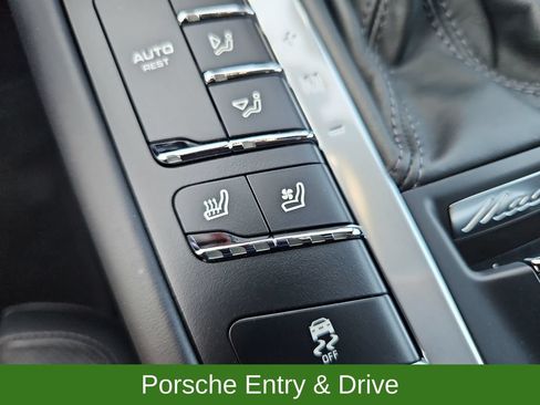 Used 2021 Porsche Macan GTS AWD/4WD image 20
