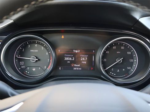 Used 2023 Buick Encore GX Select w/ Sport Touring Package image 29