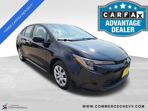 Used 2024 Toyota Corolla LE FWD image 1