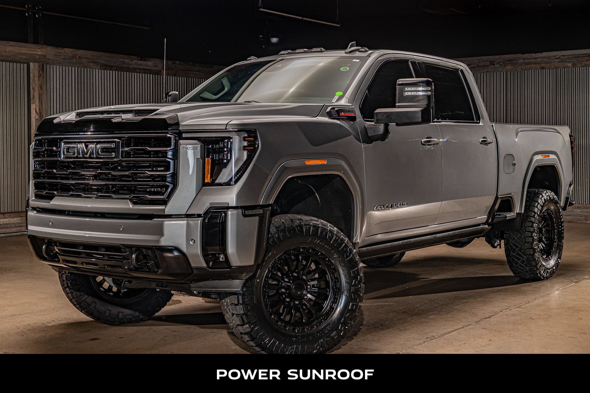 Used 2026 GMC Sierra 2500 AT4 w/ AT4 Premium Plus Package AWD/4WD image 5