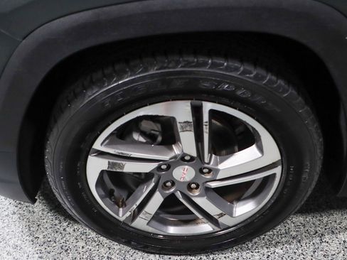 Used 2020 GMC Terrain SLT image 11