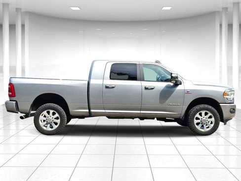 Used 2024 RAM 2500 Laramie w/ Sport Appearance Package AWD/4WD image 2