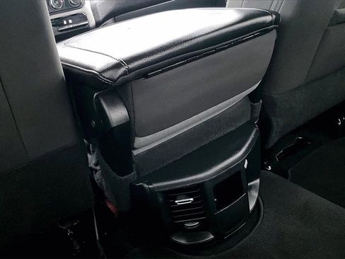 Used 2024 RAM 2500 Big Horn w/ Bed Utility Group image 33