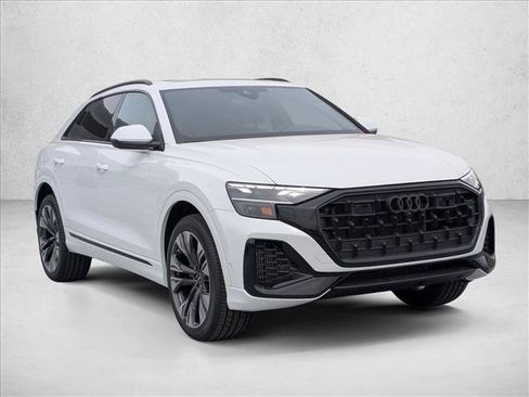 New 2025 Audi Q8 Premium w/ Black Optic Package AWD/4WD image 6