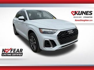 Used 2023 Audi Q5 2.0T Premium w/ Convenience Package AWD/4WD video 1