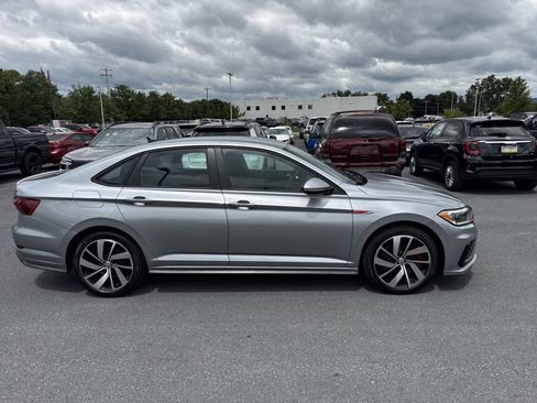 Used 2020 Volkswagen Jetta GLI FWD image 28