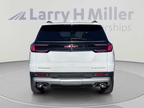 Used 2026 GMC Acadia Elevation FWD image 6