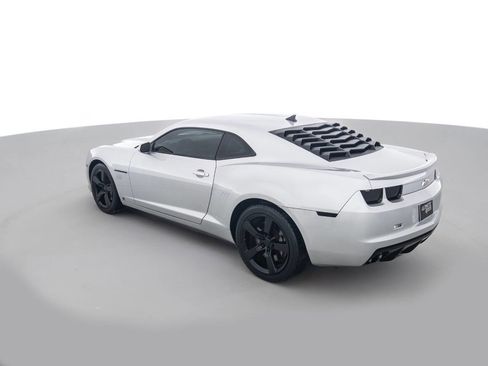 Used 2010 Chevrolet Camaro SS w/ RS Package RWD image 7