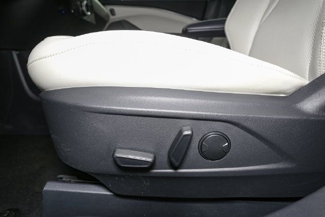 Used 2023 Ford Mustang Mach-E Premium AWD/4WD image 37