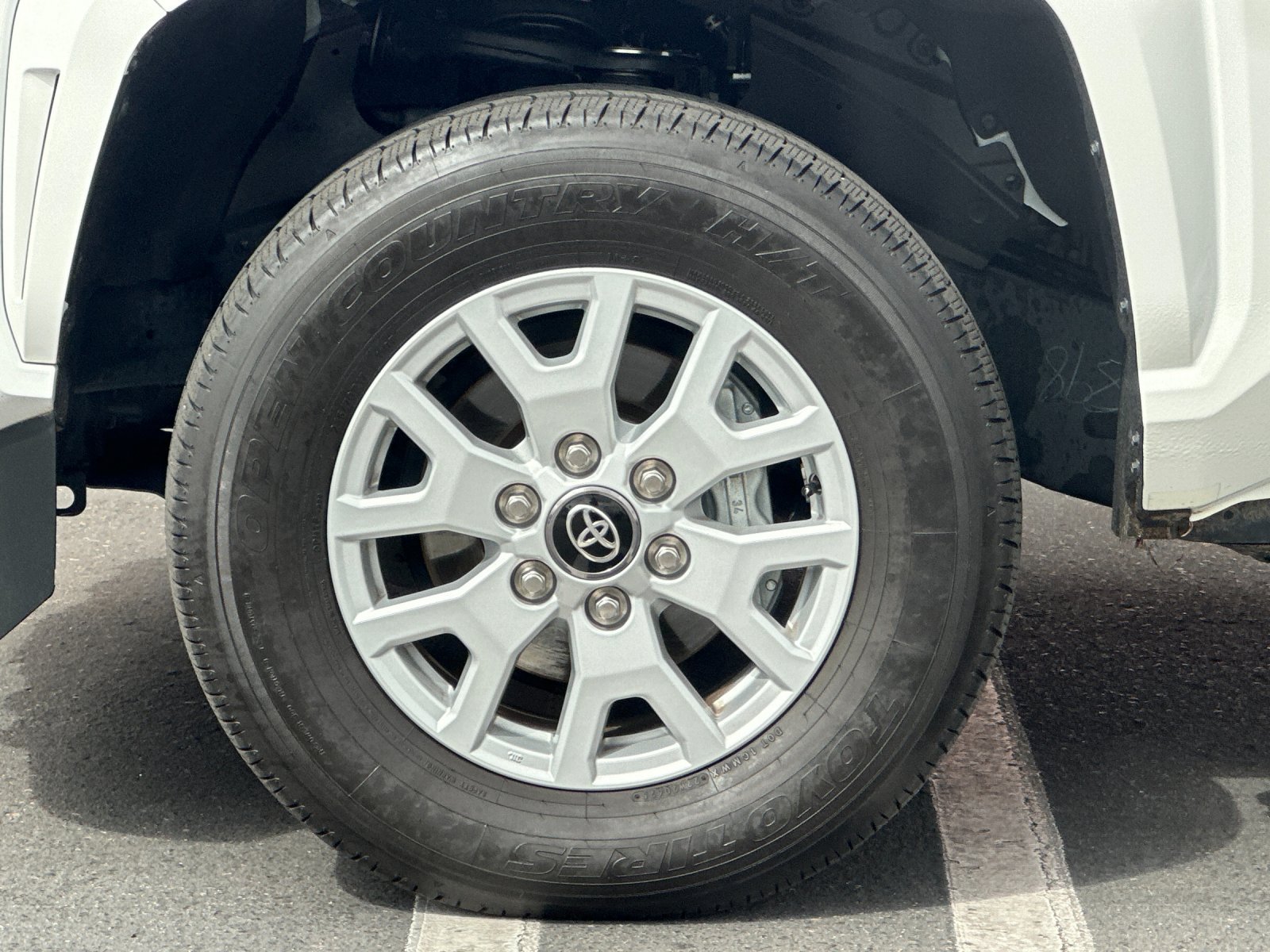 Used 2025 Toyota Tacoma SR5 RWD image 21