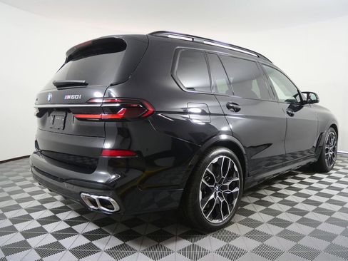Certified 2026 BMW X7 M60i AWD/4WD image 3