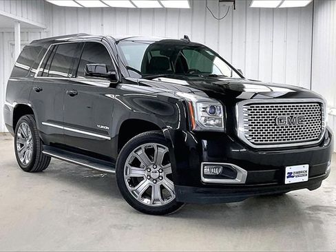 Used 2016 GMC Yukon SLT w/ Open Road Package image 1