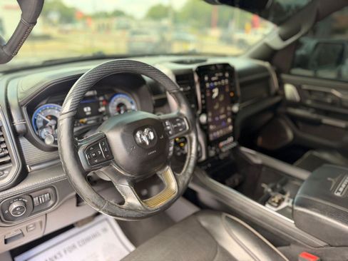 Used 2019 RAM 1500 Limited AWD/4WD image 11