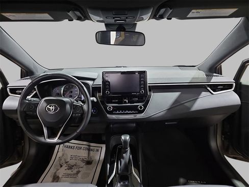Used 2020 Toyota Corolla SE image 11