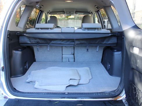 Used 2009 Toyota RAV4 2WD image 23