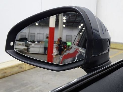 Used 2017 Audi A4 2.0T allroad Premium w/ Audi MMI Navigation Plus image 45