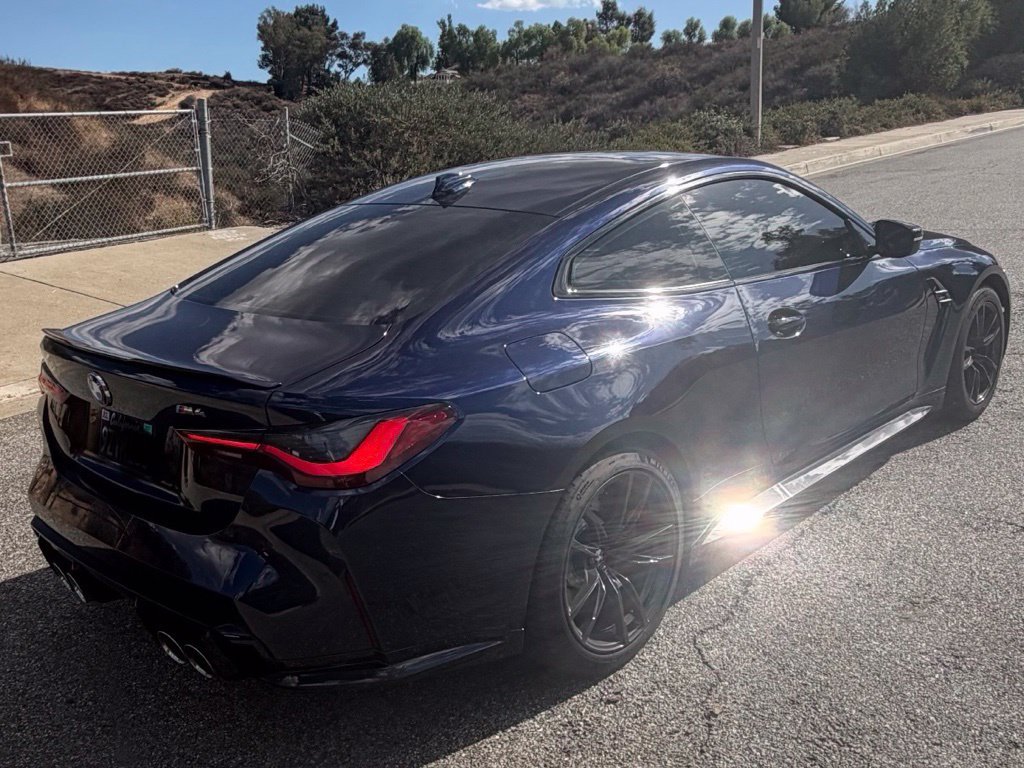Used 2022 BMW M4 Coupe w/ Executive Package RWD image 8