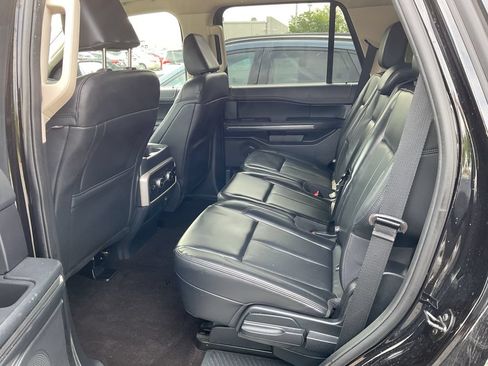 Used 2022 Ford Expedition XLT AWD/4WD image 13