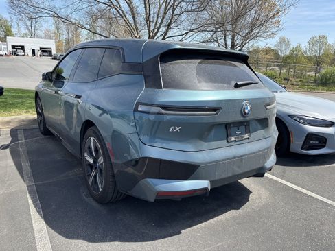 Used 2023 BMW iX xDrive50 w/ Premium Package image 15