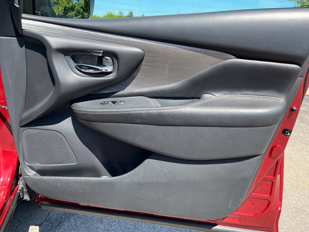 Used 2018 Nissan Murano SL w/ Moonroof Package FWD image 36