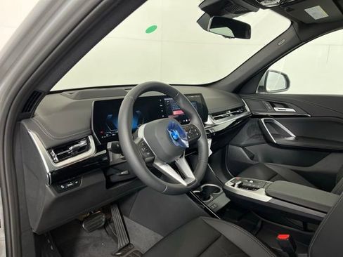 Used 2026 BMW X1 xDrive28i w/ Technology Package AWD/4WD image 9