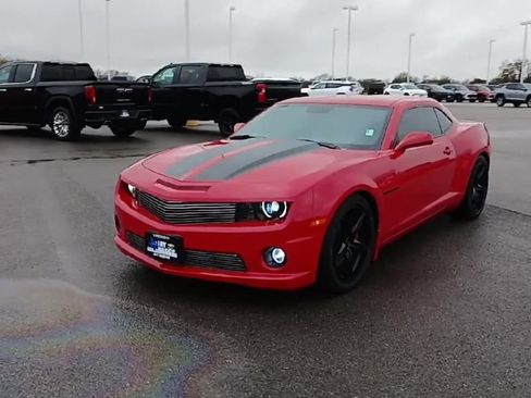 Used 2010 Chevrolet Camaro SS w/ RS Package image 3